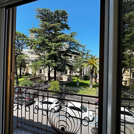 Sole Premium Balcony Overlooking Basilica *