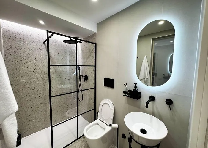 Sole Premium Balcony Overlooking Basilica *