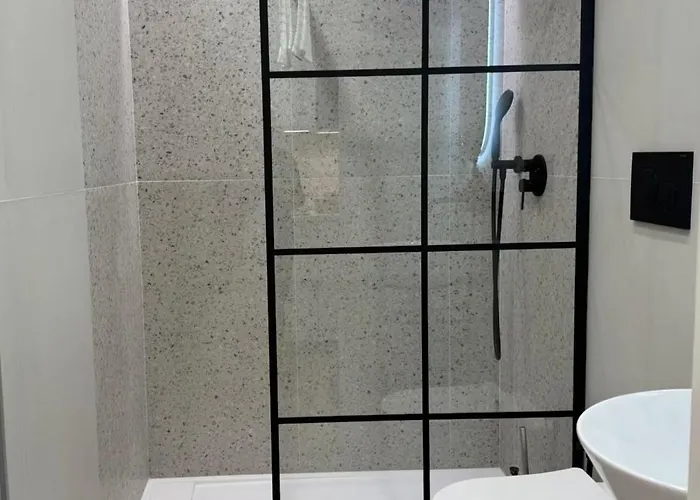 Sole Premium Balcony Overlooking Basilica Apartment